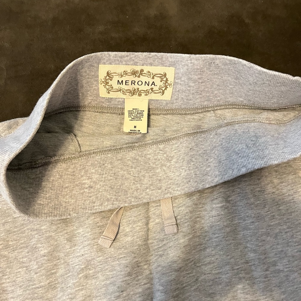 Merona 100 percent cotton grey skirt